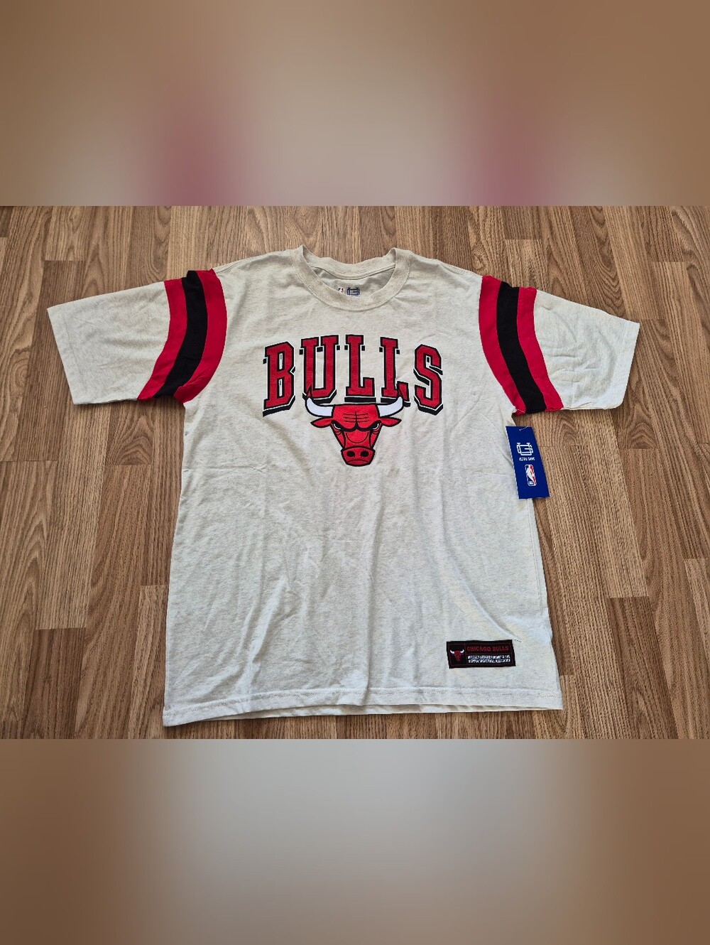 NBA Ultra Game Chicago Bulls Fan Shop T-Shirt